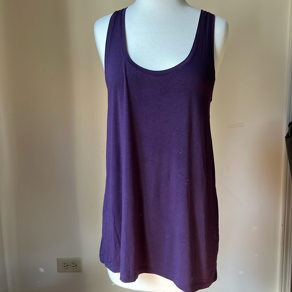 Vince Purple Scoop Neck Tank Top Size Medium